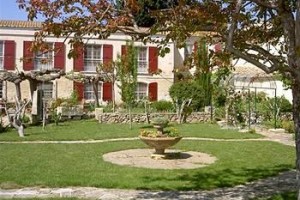 Auberge Du Mas De La Feniere Arles Image