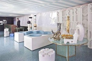 Avalon Hotel Beverly Hills Image