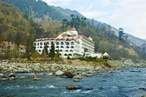 Aveda Hotel Manali Image