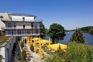 avendi Hotel am Griebnitzsee Image