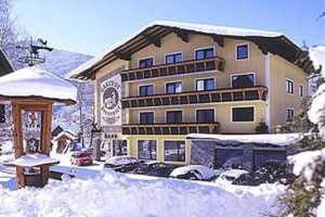 Baerenwirt voted 4th best hotel in Aich