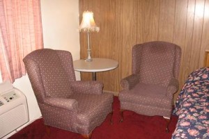 Baker's Motel Norwich Zanesville Image