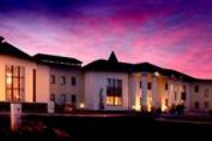 Ballykisteen Hotel and Golf Resort voted  best hotel in Ballykisteen