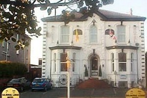 Balmoral Lodge Hotel Image