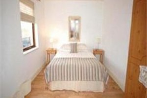 Baltimore Harbour Drive Apartments (Ireland) Image