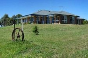 Barcoo's Barn Farmstay Bathurst voted 10th best hotel in Bathurst