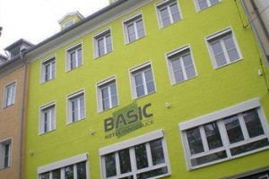 Basic Hotel Innsbruck Image