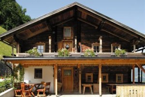 Bauernhaus & Zuhausl Korum voted 2nd best hotel in Uderns