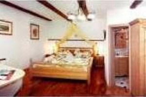 Bauernhof Weingut Himmelbett Bohrn Herrnbaumgarten Image