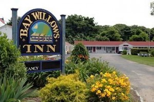 Bay Willows Inn voted 8th best hotel in Middletown 