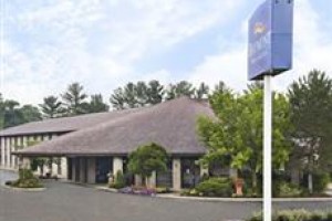 Baymont Inn and Suites Logan Image