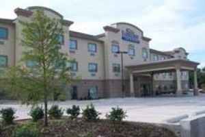 Baymont Inn & Suites Decatur Image