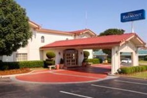 Baymont Inn Oklahoma City South Image