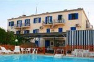 Bay's Hotel Spetses voted 8th best hotel in Spetses