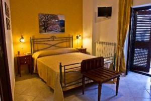 B&B Liola Image