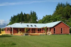 Beach Break Golden Bay voted  best hotel in Takaka