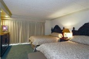 Beach Club Suites Image