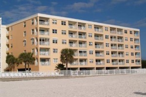 Beach Place Condo Rentals Madeira Beach Image