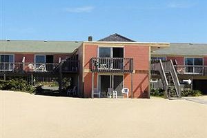 Beachfront White Sands Resort Motel Image