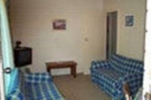 Beachside Holiday Units Adelaide Image