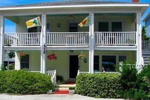 Beacon House Inn Bed and Breakfast Image