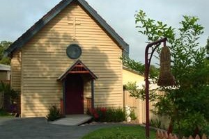 Bell Chapel B&B voted  best hotel in Carey Bay