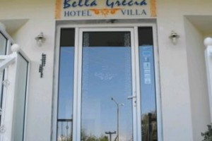Bella Grecia Aparthotel Image