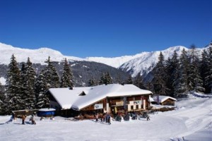 Berghaus Schwendi Klosters Image