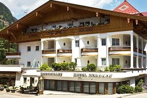 Berghof Hotel Mayrhofen Image