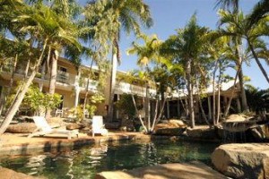 BEST WESTERN Colonial Palms Image