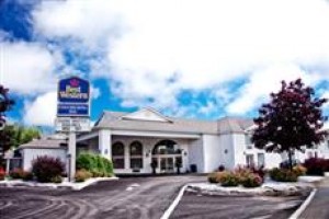 BEST WESTERN PLUS Couchiching Inn voted  best hotel in Orillia