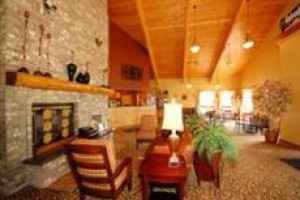 Best Western Derby Inn Eagle River Image