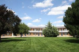 BEST WESTERN Golden Prairie Inn Image