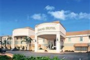 Clarion Inn & Suites Clearwater Image