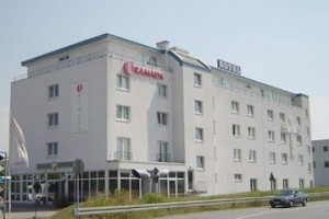 BEST WESTERN Hotel Frankfurt Airport Image