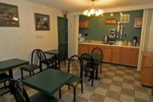 BEST WESTERN Plus La Plata Inn Image