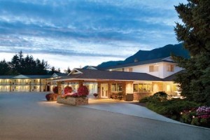 BEST WESTERN Sicamous Inn voted  best hotel in Sicamous