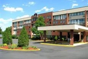 BEST WESTERN PLUS Reading Inn & Suites Image