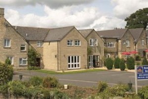 Best Western Mayfield House Hotel Malmesbury Image