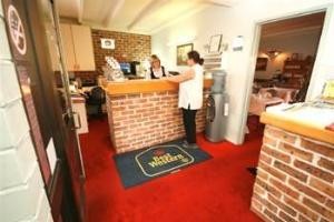 BEST WESTERN Moonraker Motor Inn Image