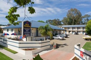 BEST WESTERN Motel Farrington voted  best hotel in Tumut