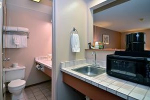 BEST WESTERN Pecos Inn Motel Image