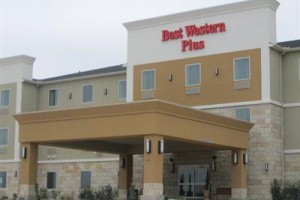 Best Western Plus Carrizo Springs Inn & Suites Image