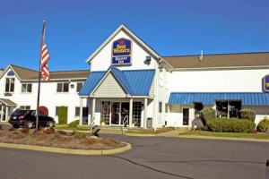 BEST WESTERN Regent Inn voted  best hotel in Mansfield Center
