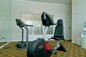 Best Western Smithfield Inn Cleburne Image