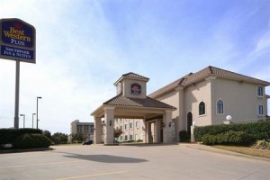 BEST WESTERN Plus Southpark Inn & Suites Image