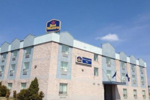 BEST WESTERN Swan Castle Inn voted 2nd best hotel in Cochrane 