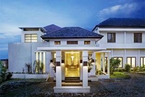 Billiton Hotel and Klub Image