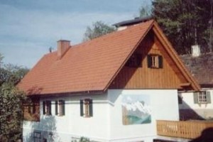 Biohof Gastezimmer Adam voted  best hotel in Grossklein