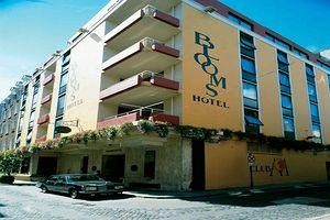 Blooms Hotel Image